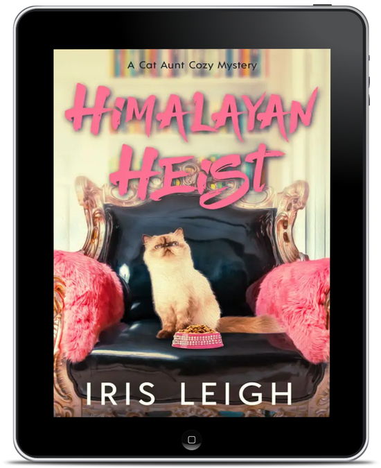 Himalayan Heist (A Cat Aunt Cozy Mystery Book 2)