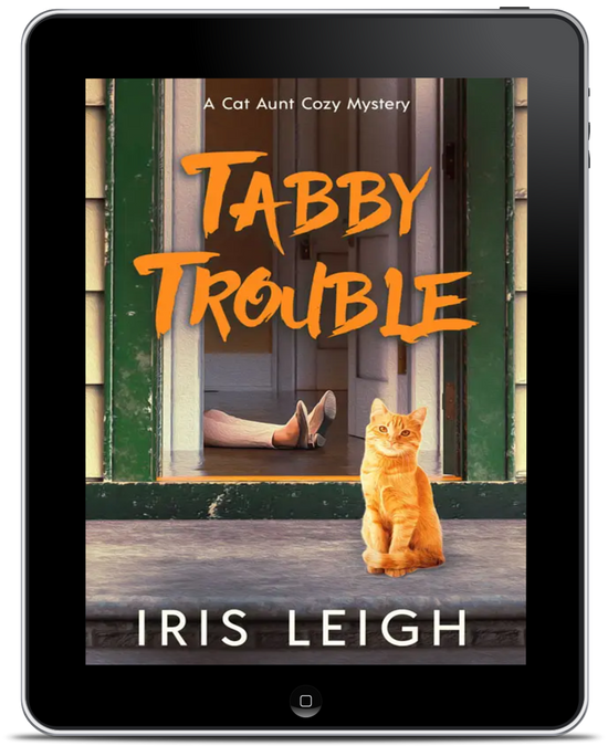 Tabby Trouble (A Cat Aunt Cozy Mystery Book 1)